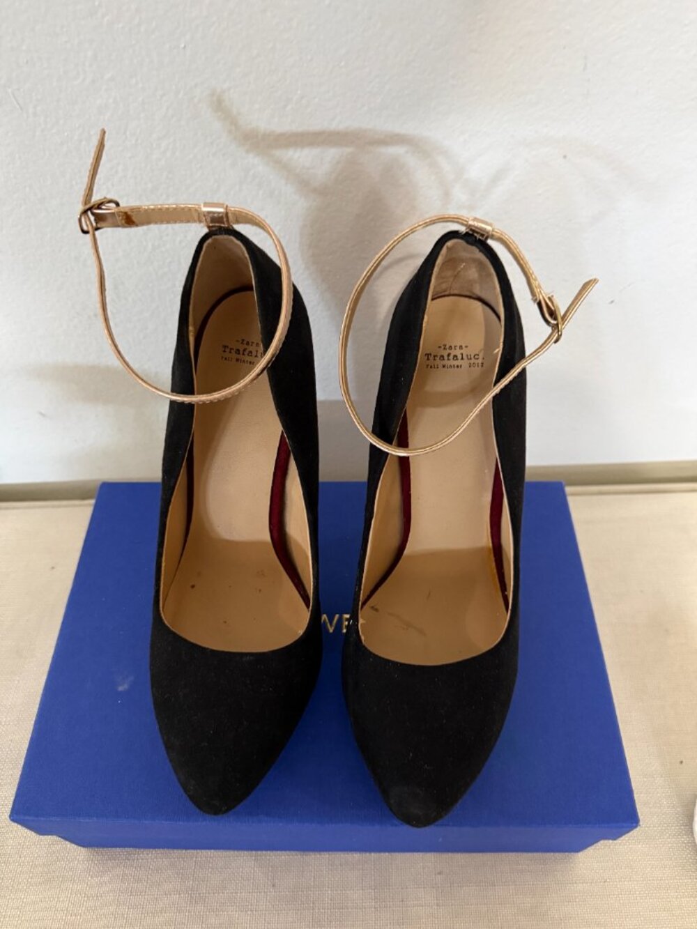 zara black heels with red